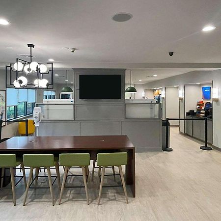 Comfort Suites Mobile-South Alabama University Area Екстериор снимка