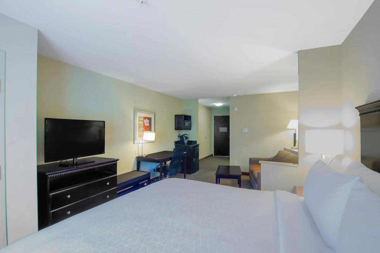 Comfort Suites Mobile-South Alabama University Area Екстериор снимка
