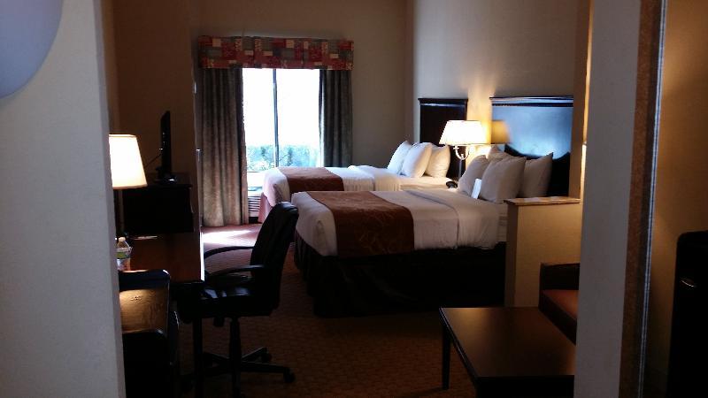Comfort Suites Mobile-South Alabama University Area Екстериор снимка