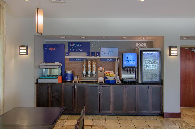 Comfort Suites Mobile-South Alabama University Area Екстериор снимка